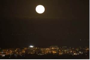 Sederot full moon