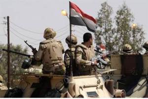 Egyptian security personnel