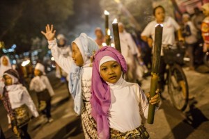 bn-hm863_cover_m_20150319161118