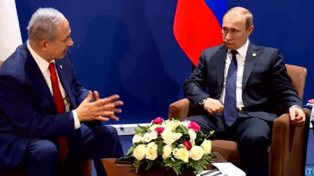 Netanyahu_speaks_with_Putin_Paris_30.11.15