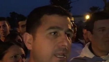 PROTESTERS-THIS-IS-WAR