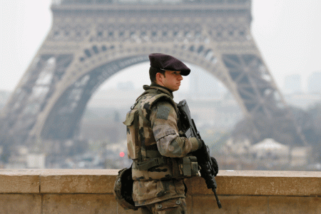 France-Soldiers-Patrol-IP_4