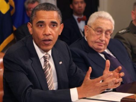 Obama-Kissinger-e1464550543436