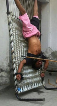 Pakistan--Christian-Torutre-Police-Inside