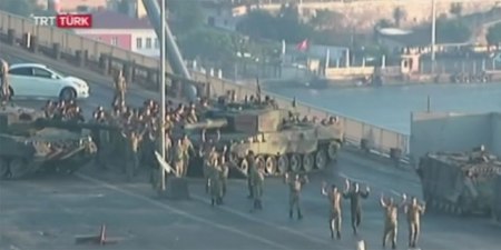 Turkish coup soldiers