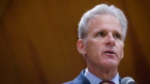Kulanu party member Michael Oren attends a political debate held at the Hebrew University in Jerusalem, on March 03, 2015. (Miriam Alster/FLASH90)
