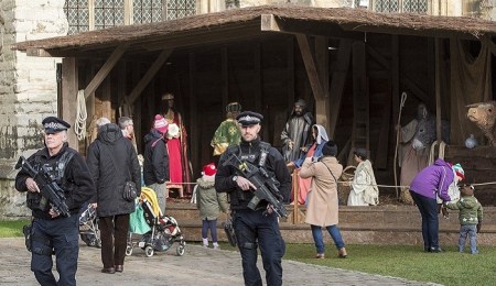 nativity-scene-guarded