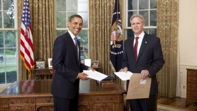 President Barack Obama welcomes Ambassador Michael B. Oren of the State of Israel to the White House Monday, July 20, 2009, during the credentials ceremony for newly appointed ambassadors to the United States (White House photo)