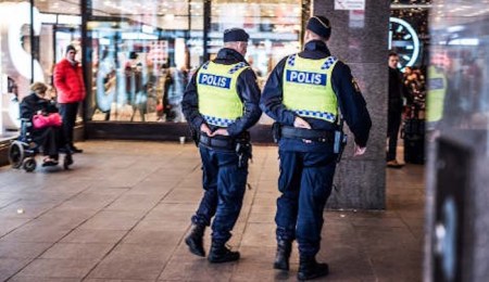 swedish-police-1