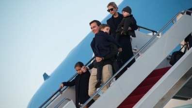 Senior White House adviser Jared Kushner and his wife Ivanka Trump step off Air Force One with their children Arabella (L), Joseph (C) and Theodore at Andrews Air Force Base in Maryland, on March 5, 2017. (AFP PHOTO / NICHOLAS KAMM)