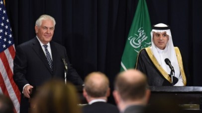 Saudi Minister of Foreign Affairs Adel al-Jubeir , right, and US Secretary of State Rex Tillerson hold a press conference following a bilateral meeting in Riyadh on May 20, 2017. (AFP/ FAYEZ NURELDINE)