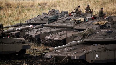 IDF tanks in Golan Heights (Photo: Reuters)