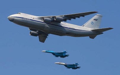 An An-124 100 aircraft photographed in May 2010 at a Moscow Victory Day Parade. (Wikimedia, Sergey Kustov, CC BY-SA 3.0)