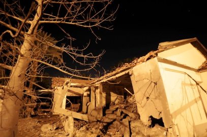 House suffers direct hit in Ashkelon (Photo: EPA)