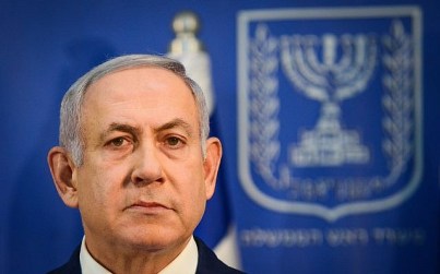Prime Minister Benjamin Netanyahu speaks during a press conference at the Defense Ministry in Tel Aviv, on November 18, 2018. (Tomer Neuberg/Flash90)