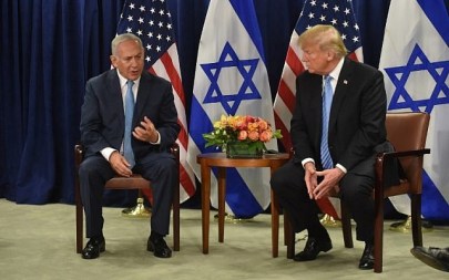 US President Donald Trump meets with Israeli Prime Minister Benjamin Netanyahu on September 26, 2018 in New York on the sidelines of the UN General Assembly. (AFP PHOTO / Nicholas Kamm)