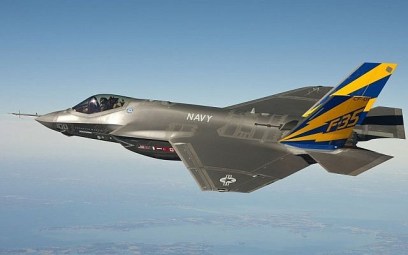 A US Navy F-35 fighter jet during a test flight. (US Navy/Wikimedia Commons)