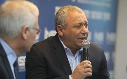 Former IDF chief of staff Gadi Eisenkot, right, is interviewed by Amos Yadlin at the Institute for National Security Studies annual conference in Tel Aviv on January 27, 2019. (INSS)