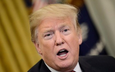 US President Donald Trump speaks before a meeting between US and Chinese officials in the Oval Office of the White House January 31, 2019 in Washington, DC (Brendan Smialowski / AFP) US President Donald Trump speaks before a meeting between US and Chinese officials in the Oval Office of the White House January 31, 2019 in Washington, DC (Brendan Smialowski / AFP)