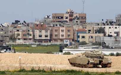 An Israeli Merkava battle tank near the border with the Gaza Strip near the Kibbutz of Nahal Oz in southern Israel, March 15, 2019 (Jack Guez/AFP)