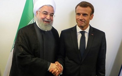 French President Emmanuel Macron meets with Iranian President Hassan Rouhani on the sidelines of the UN General Assembly at the UN headquarters on September 25, 2018, in New York. (AFP Photo/ludovic Marin)