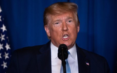 US President Donald Trump delivers remarks on Iran at his Florida Mar-a-Lago property, Jan. 3, 2020. (AP Photo/ Evan Vucci)