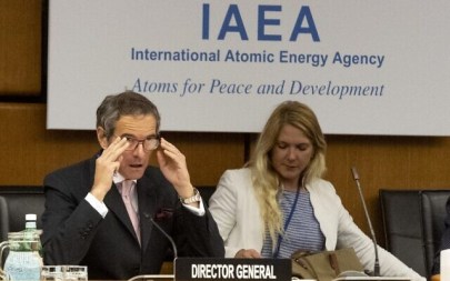 Rafael Grossi, (left) Director General of the International Atomic Energy Agency (IAEA), opens a virtual meeting of the Board of Governors of the IAEA in Vienna, Austria on June 15, 2020 (JOE KLAMAR / AFP)