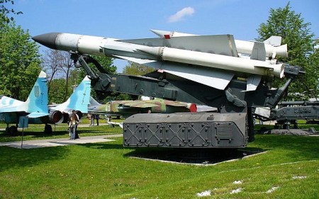 An SA-5 interceptor missile on display at the Ukrainian Air Force Museum. (George Chernilevsky/Wikimedia/CC BY-SA 3.0)