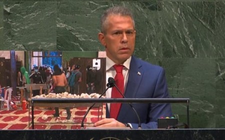 Israel's Ambassador to the UN Gilad Erdan addresses the General Assembly on May 20, 2021. (Screen capture/UN)