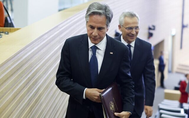 US Secretary of State Antony Blinken and NATO Secretary General Jens Stoltenberg, right, leave a joint news conference in Brussels on September 9, 2022, a day after US Secretary of State's unannounced visit to Ukraine. JONATHAN ERNST / POOL / AFP)